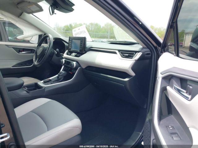 JTMA1RFV8LD061781 Toyota Rav4 Xle Premium