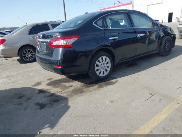 Nissan Sentra 2015 3N1AB7AP2FL697110 Image 4