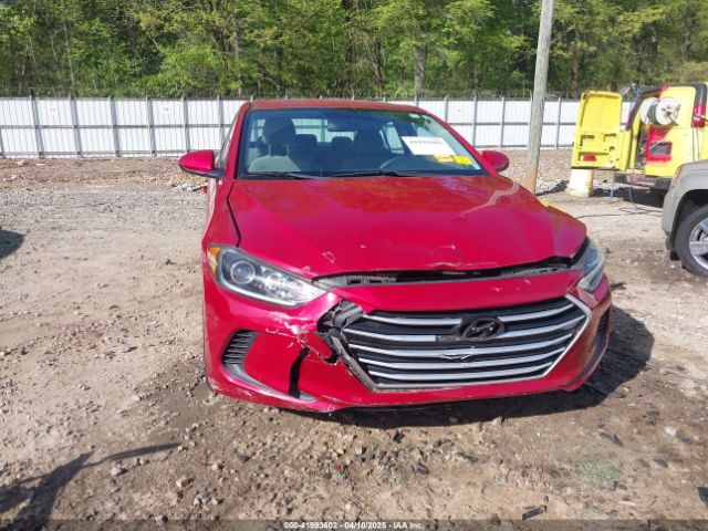 5NPD84LF0JH304340 Hyundai ELANTRA SEL