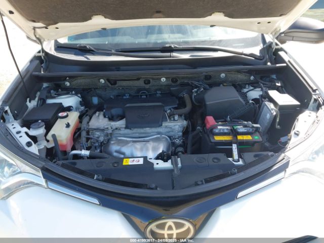 JTMBFREV9HJ147391 Toyota RAV4 LE