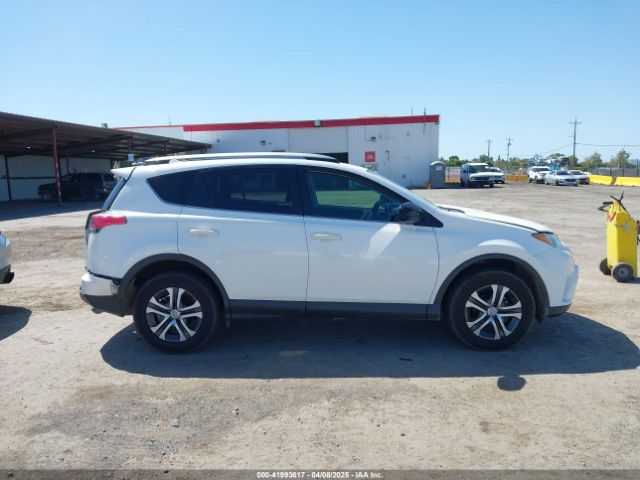 JTMBFREV9HJ147391 Toyota RAV4 LE