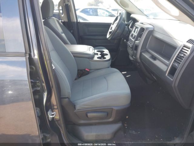 2013 RAM 1500 1C6RR6FT5DS588271 Photo 4