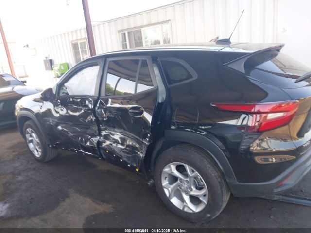 KL77LFEP8SC083660 Chevrolet Trax Fwd Ls