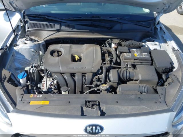 3KPF24AD0ME389801 KIA Forte Lxs