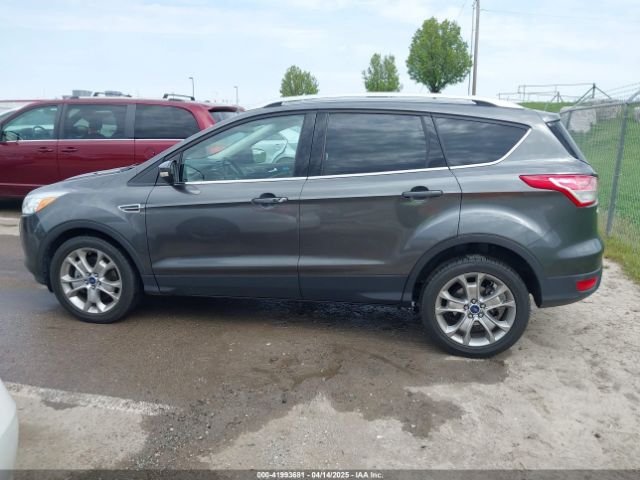 1FMCU0J90FUA25086 Ford Escape Titanium