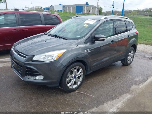 1FMCU0J90FUA25086 Ford Escape Titanium