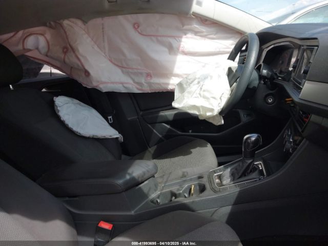3VWC57BU8KM051086 Volkswagen Jetta 1.4t R-line/1.4t S/1.4t Se