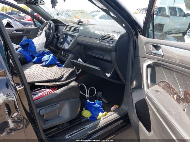 2023 VOLKSWAGEN TIGUAN 3VVCB7AX9PM014564 Photo 4
