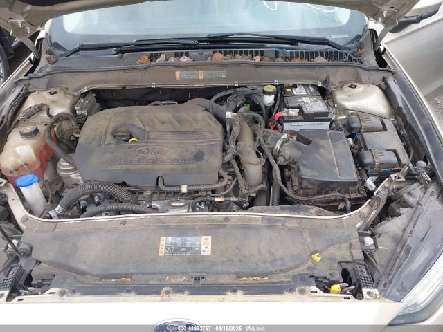 3FA6P0HD3JR216560 Ford FUSION SE
