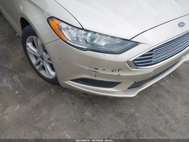 3FA6P0HD3JR216560 Ford FUSION SE