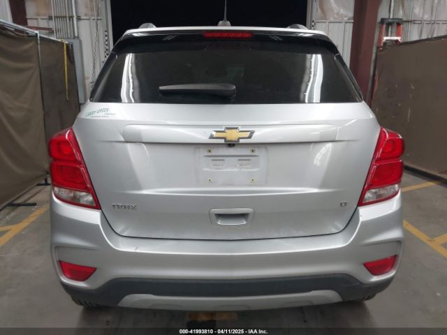KL7CJLSB2JB546604 Chevrolet Trax Lt