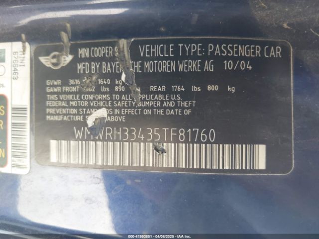 2005 MINI COOPER S WMWRH33435TF81760 Photo 8