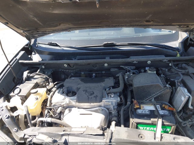 2T3JFREV6GW492731 Toyota RAV4 SE