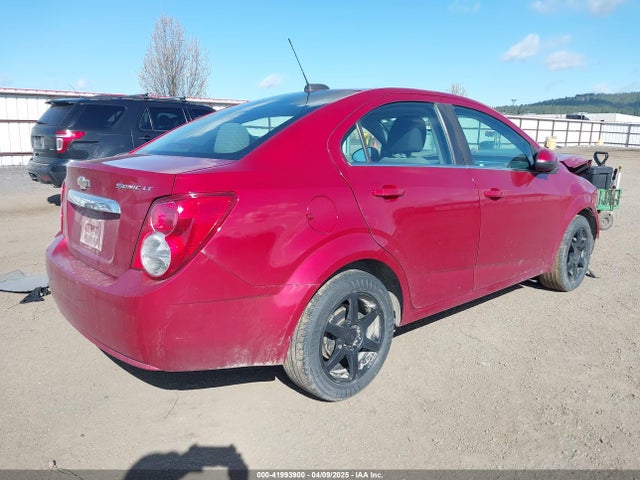 1G1JC5SH8F4182004 Chevrolet Sonic Lt Auto