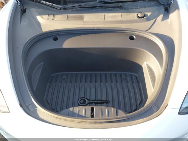 5YJ3E1EA2PF551631 Tesla Model 3 Rear-wheel Drive