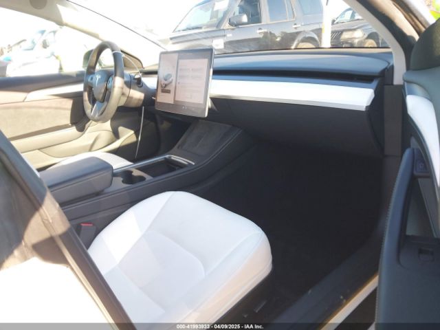 5YJ3E1EA2PF551631 Tesla Model 3 Rear-wheel Drive