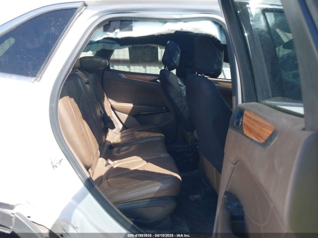 5LMCJ1A99FUJ29331 Lincoln 2015