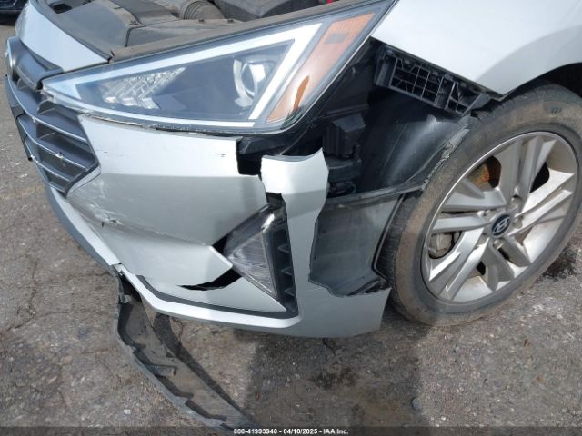 5NPD84LF9KH411100 Hyundai ELANTRA SEL