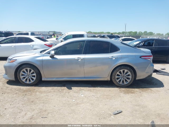 4T1B11HK8KU789295 Toyota CAMRY LE