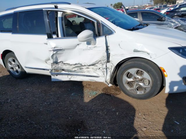 2C4RC1EG7HR634269 Chrysler Pacifica Touring-l Plus