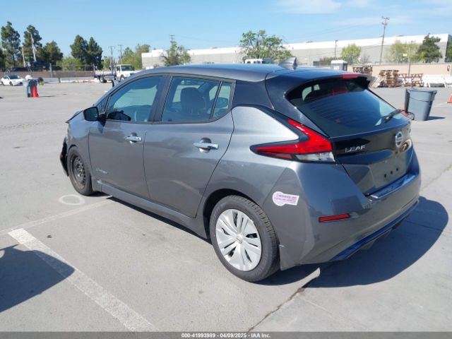 1N4AZ1CP5JC315827 Nissan LEAF S