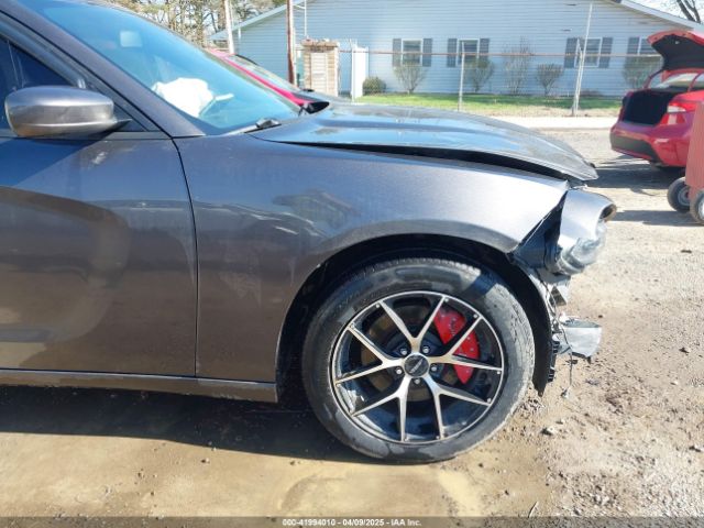 2C3CDXJG1HH576701 Dodge Charger Sxt Awd