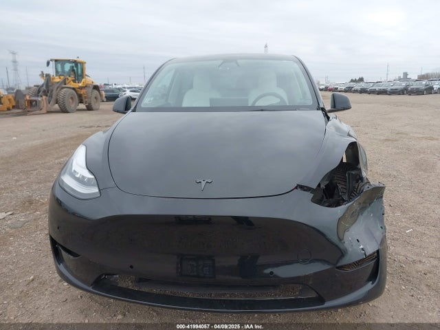 5YJYGAEE2MF228632 Tesla Model Y Long Range Dual Motor All-wheel Drive