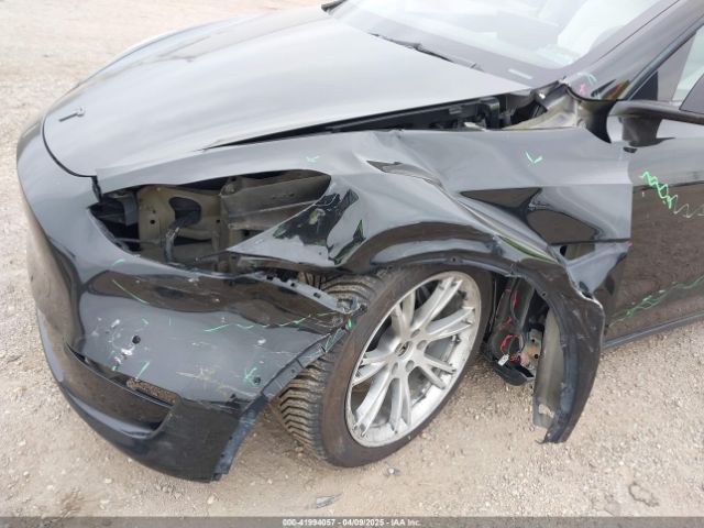2021 TESLA MODEL Y 5YJYGAEE2MF228632 Photo 5