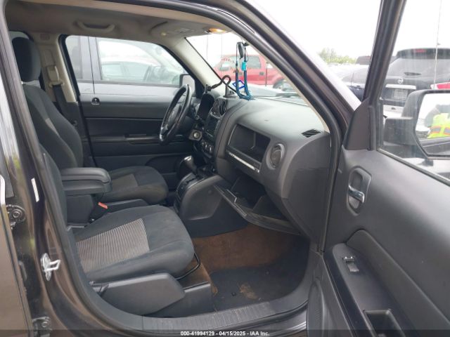 1C4NJRFB3ED810819 Jeep Patriot Latitude