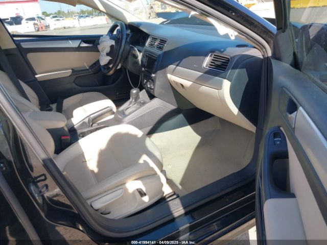 3VWD17AJ4EM419839 Volkswagen Jetta 1.8t Se