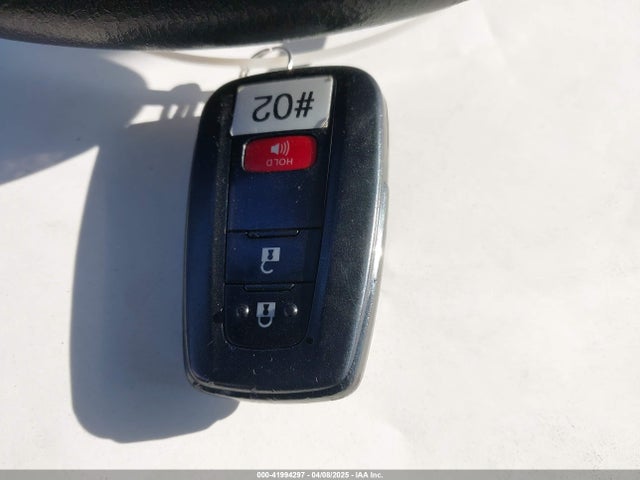 JTDKAMFU9N3154977 Toyota Prius Le