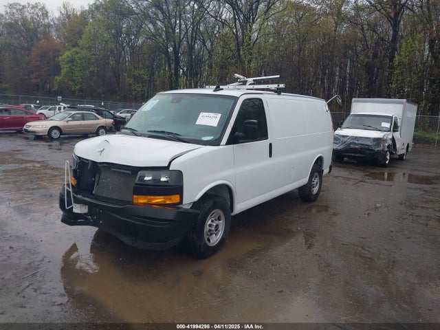 1GTZ7GFP9R1224486 GMC Savana Cargo Rwd 3500 Regular Wheelbase Work Van