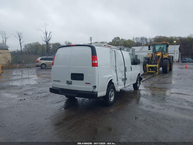 1GTZ7GFP9R1224486 GMC Savana Cargo Rwd 3500 Regular Wheelbase Work Van