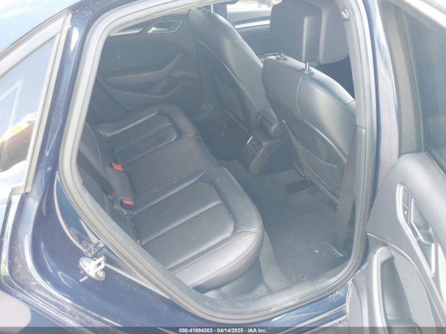 WAUAUGFF5J1002641 Audi A3