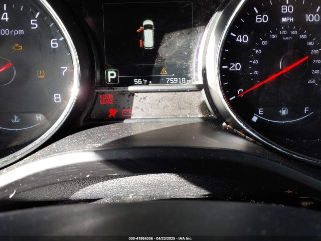 KNDMB5C12J6372631 KIA SEDONA LX
