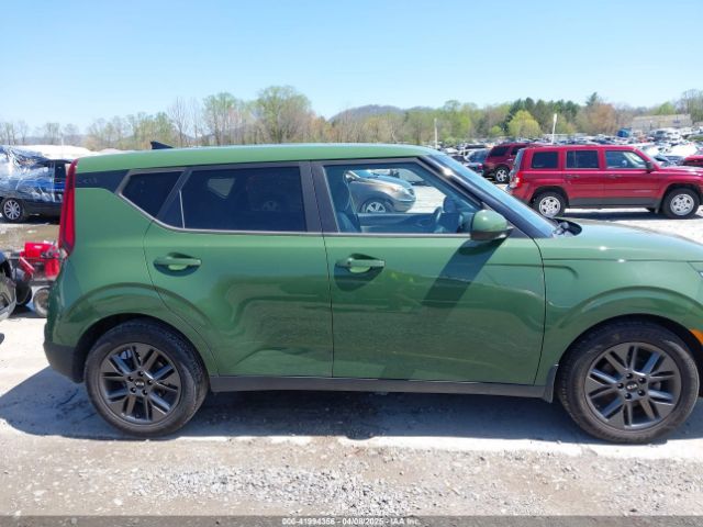 KNDJ33AU4M7143898 KIA SOUL EX