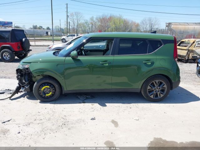 KNDJ33AU4M7143898 KIA SOUL EX