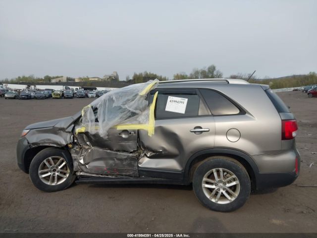 5XYKTCA69FG584986 KIA SORENTO LX