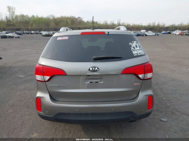 5XYKTCA69FG584986 KIA SORENTO LX