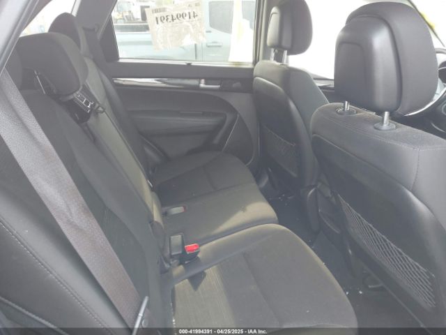 5XYKTCA69FG584986 KIA SORENTO LX