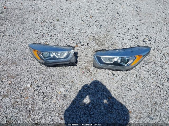 1FMCU0J93HUB20552 Ford Escape Titanium