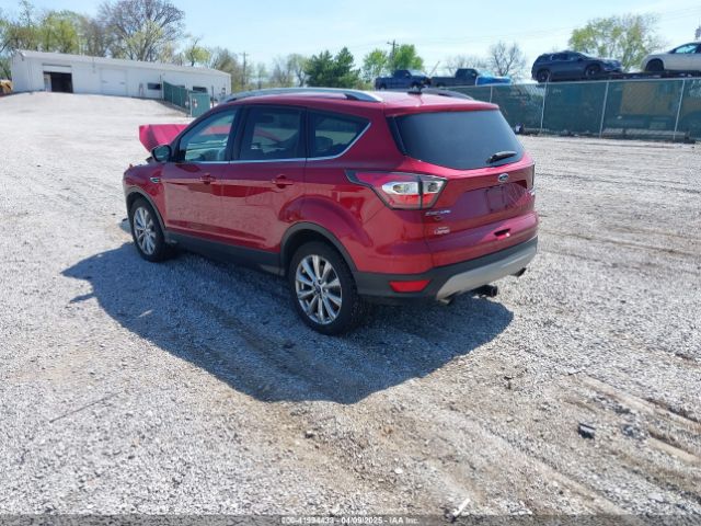 1FMCU0J93HUB20552 Ford Escape Titanium