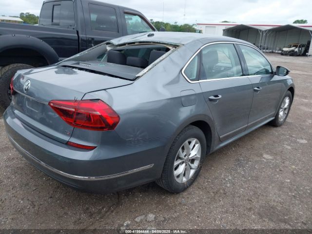1VWAT7A38HC004849 Volkswagen Passat 1.8t S