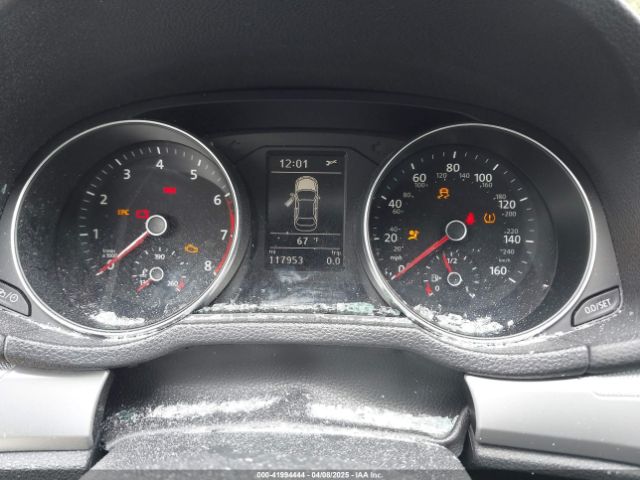 1VWAT7A38HC004849 Volkswagen Passat 1.8t S
