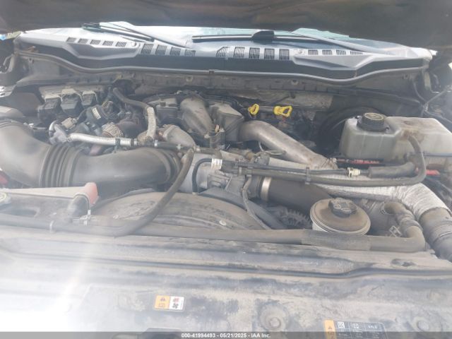 1FT7W3BT0JEB33268 Ford F-350 Lariat