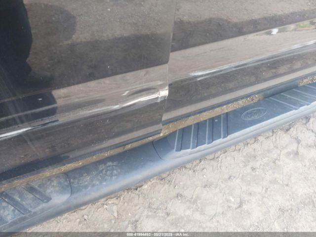 1FT7W3BT0JEB33268 Ford F-350 Lariat