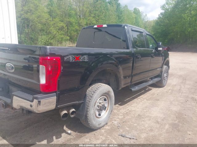 1FT7W3BT0JEB33268 Ford F-350 Lariat