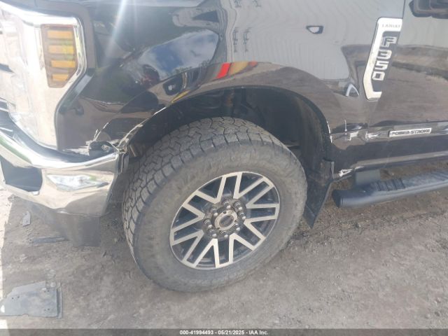 1FT7W3BT0JEB33268 Ford F-350 Lariat