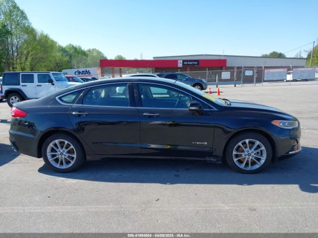 3FA6P0MU6KR252797 Ford Fusion Hybrid Sel