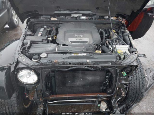 1C4HJWEG1EL107461 Jeep Wrangler Unlimited Sahara